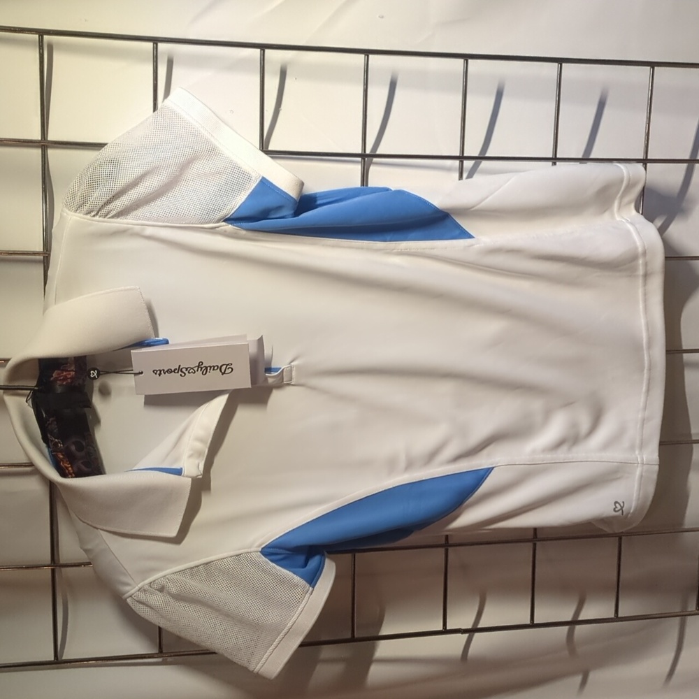 A ladies golf shirt size medium